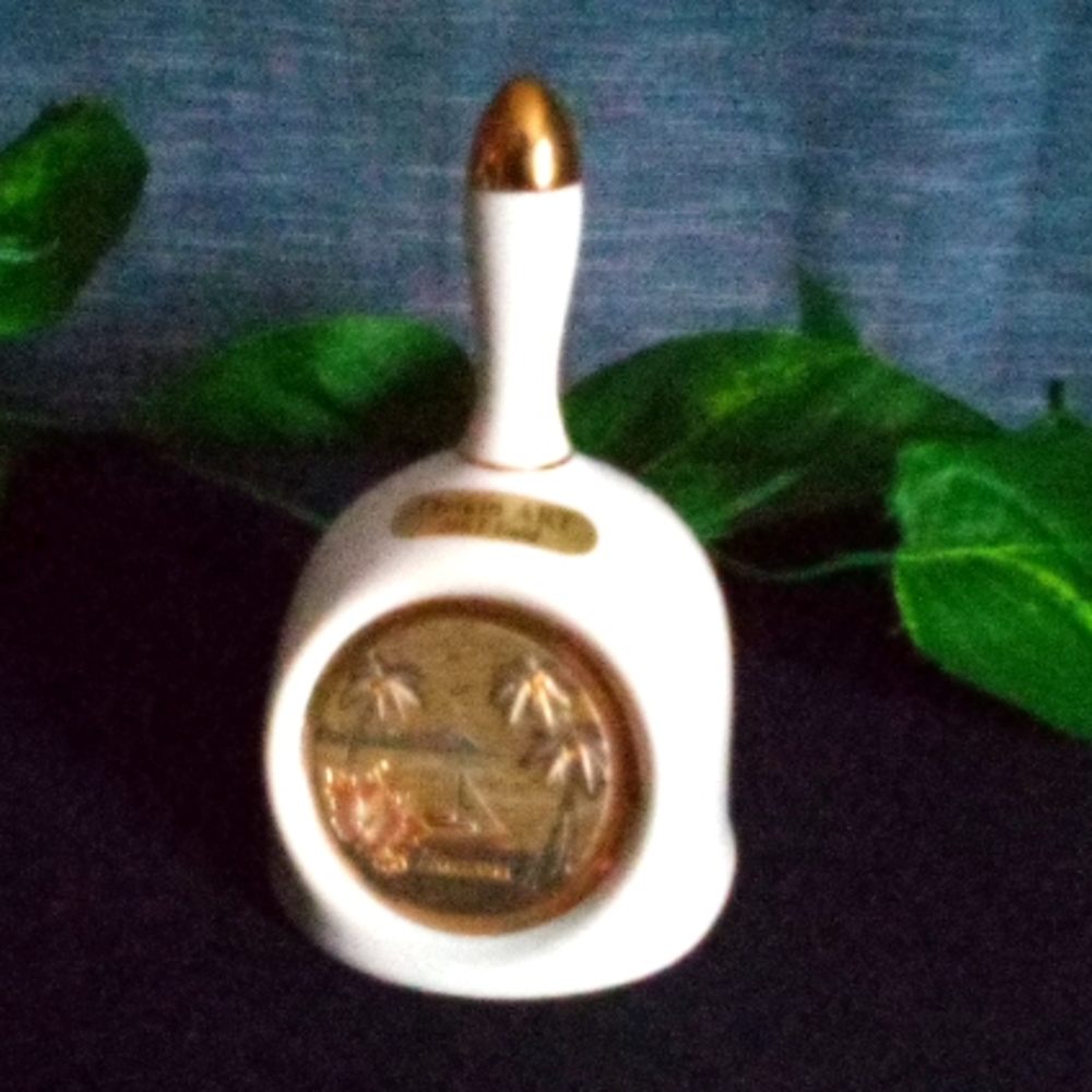 Chokin  Porcelain Bell Hawaii Motif 24K gold Rim/Trim Engraved / 4in Tall